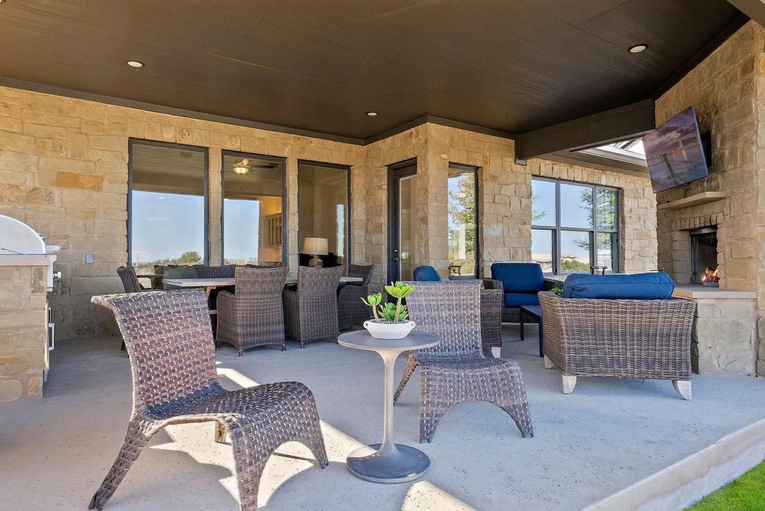 Photo of 114 Azalea LOOP