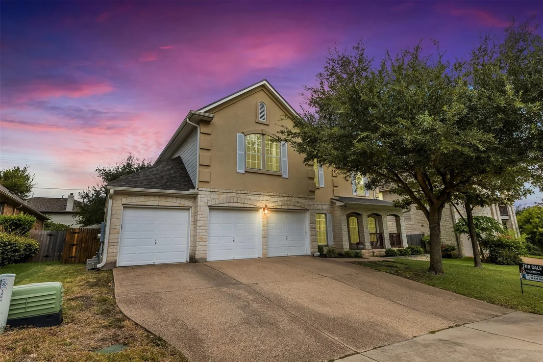 Photo of 1208 Pine Forest CIR