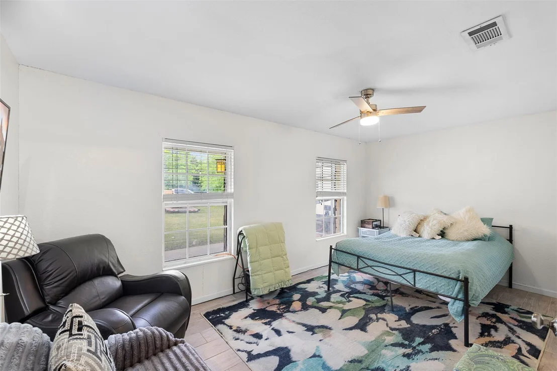 Photo of 203 Saffles RD