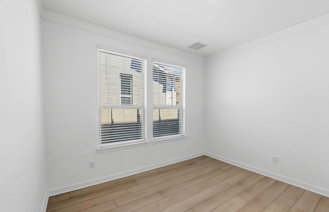 Photo of 1808 Spring Mountain CV