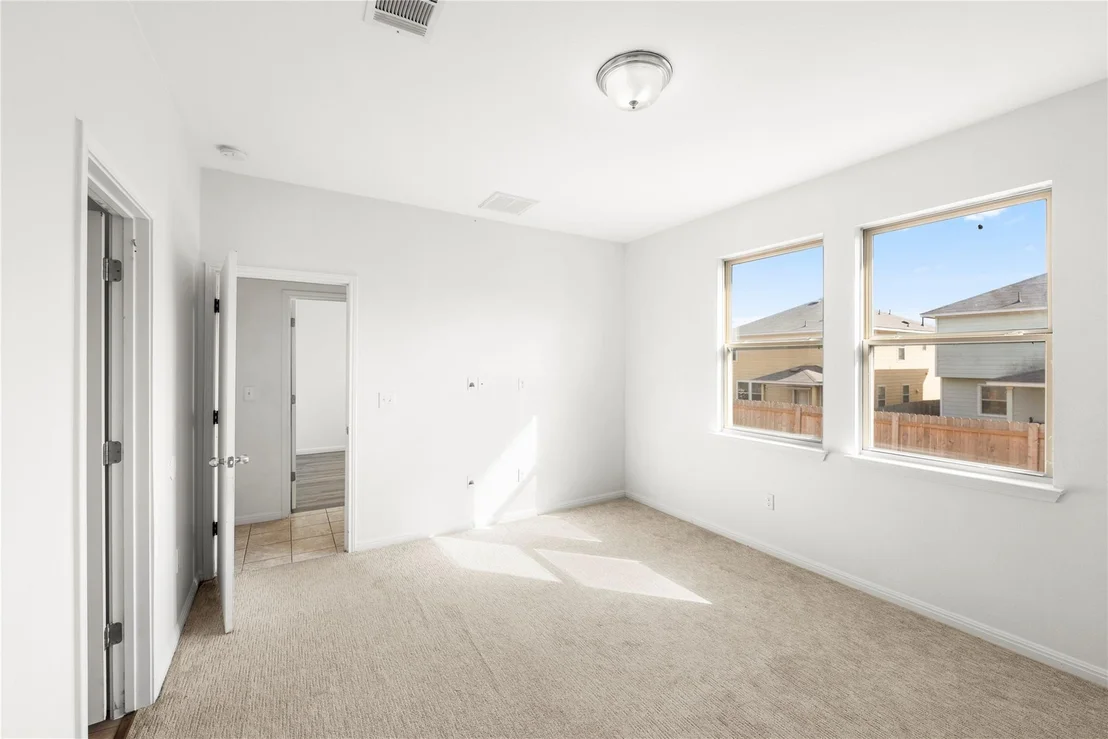 Photo of 217 Vestral RD