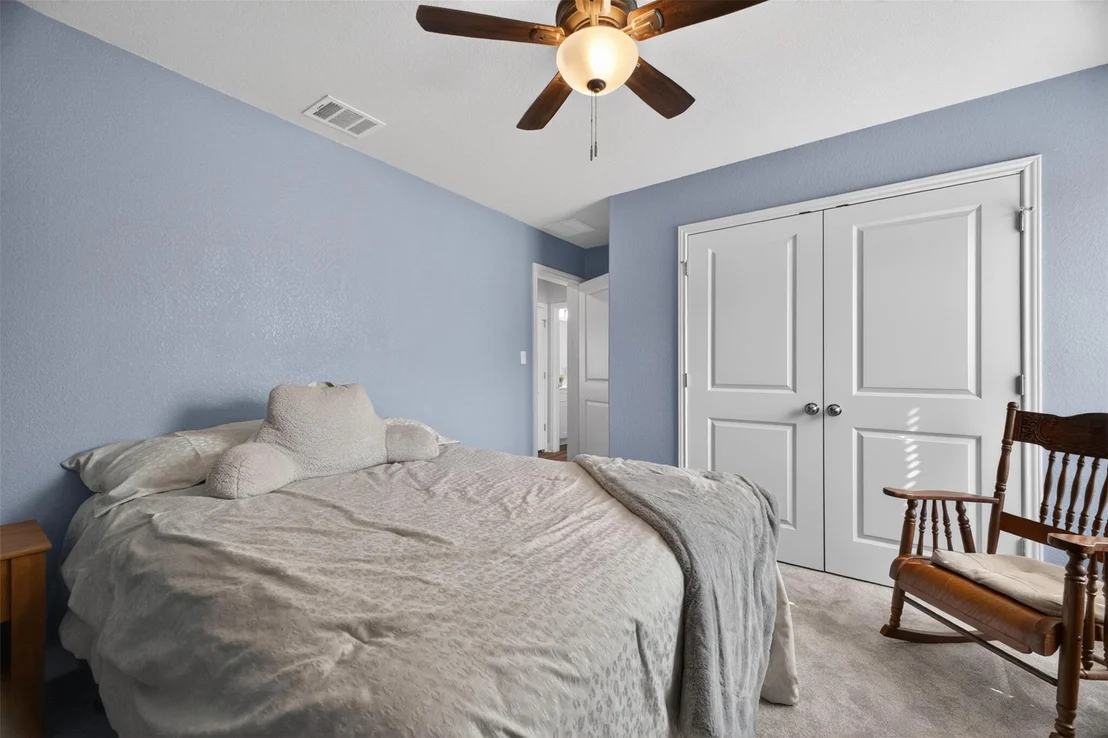 Photo of 1009 Bright Star CV