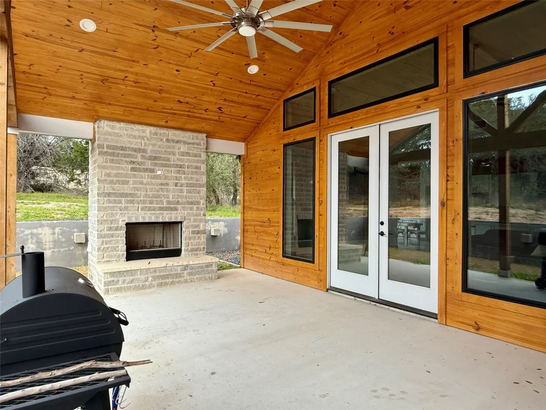 Photo of 900 Daviot DR