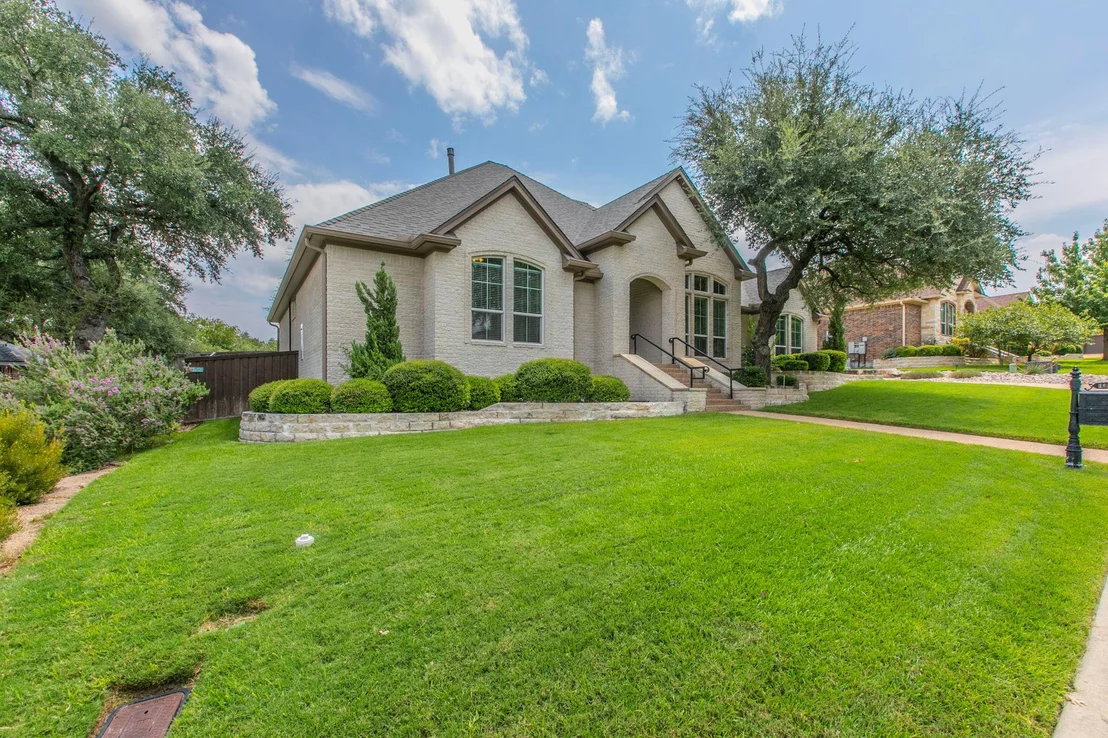 Photo of 1635 Alta Vista LOOP