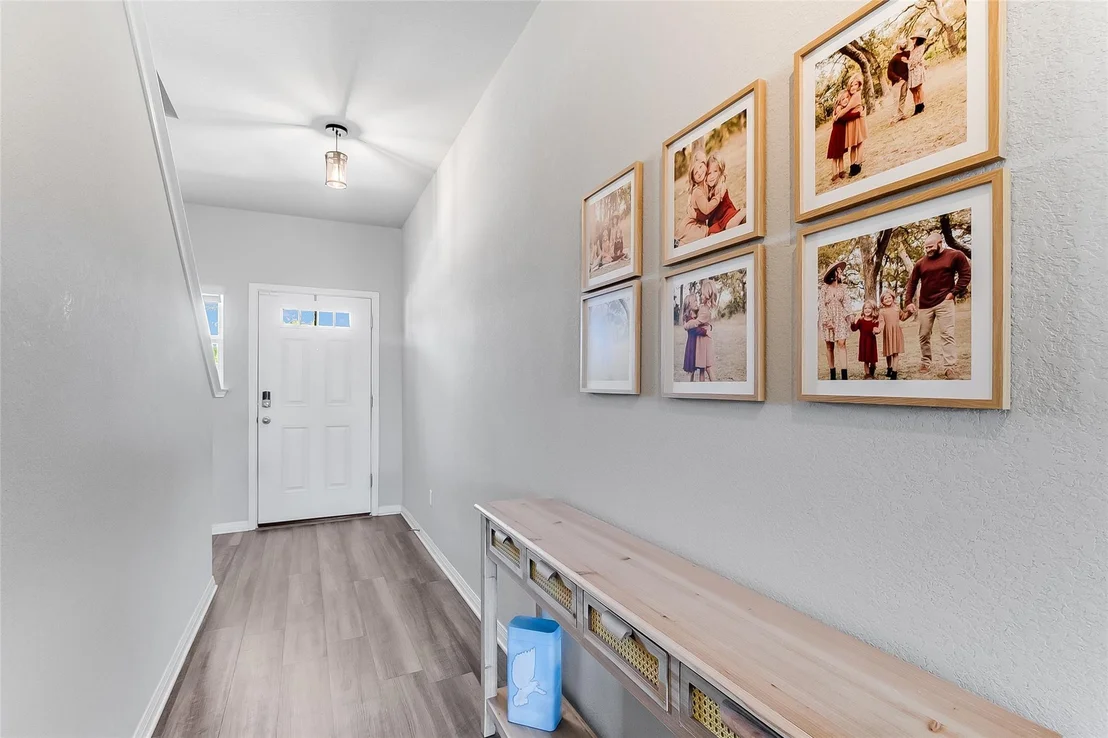 Photo of 516 Longmount CV