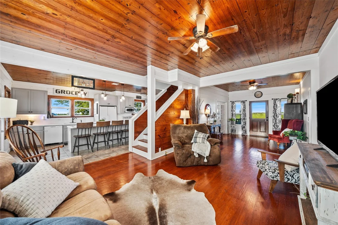 Photo of 281 Ging RD