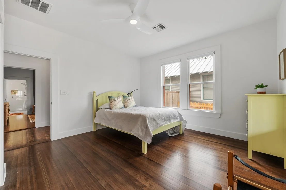 Photo of 4005 Avenue F Ave