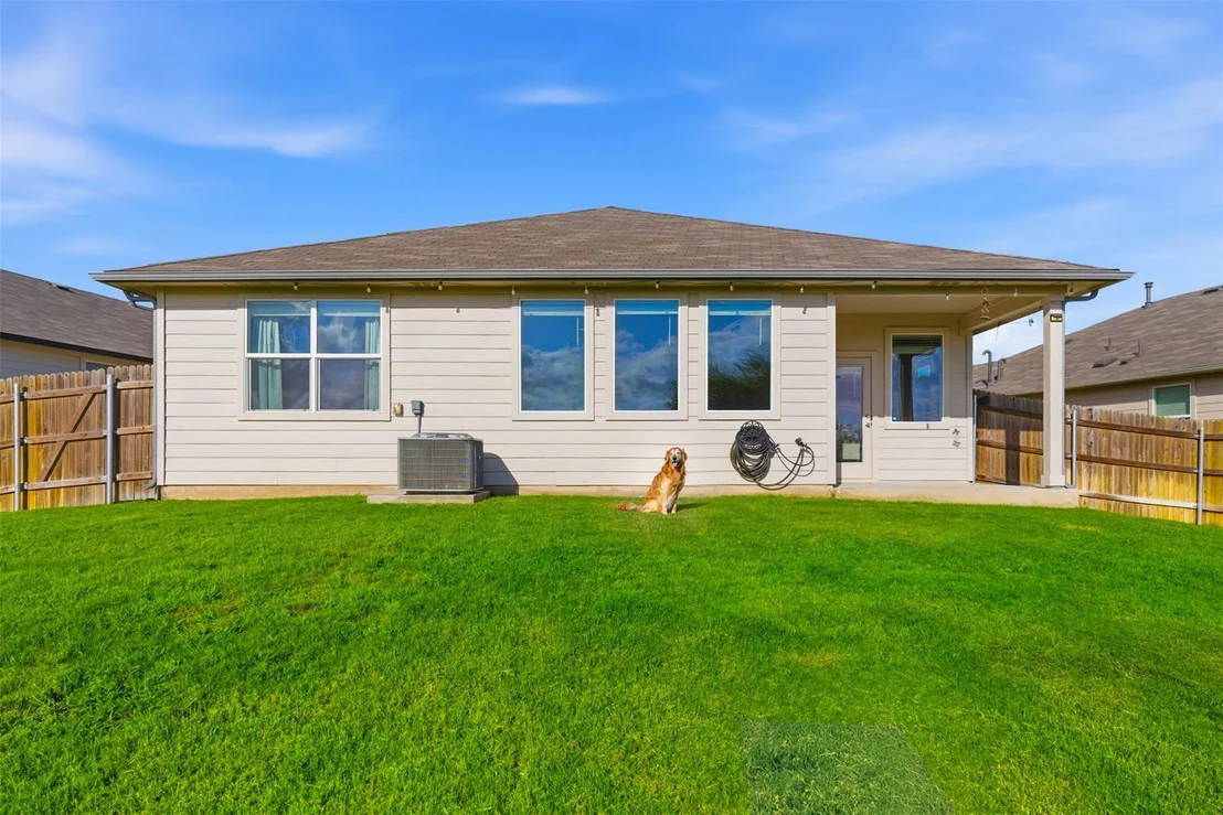Photo of 220 Apache Plum DR