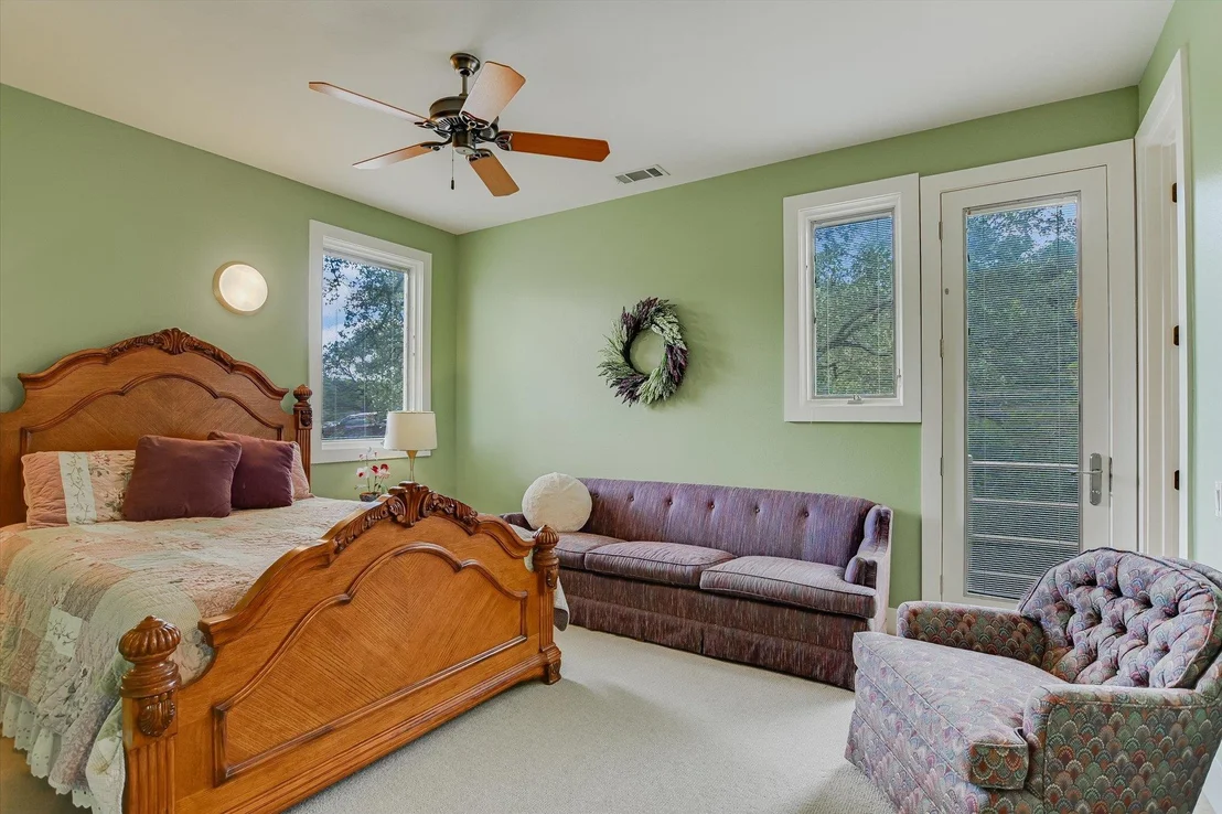 Photo of 102 Center Cove I