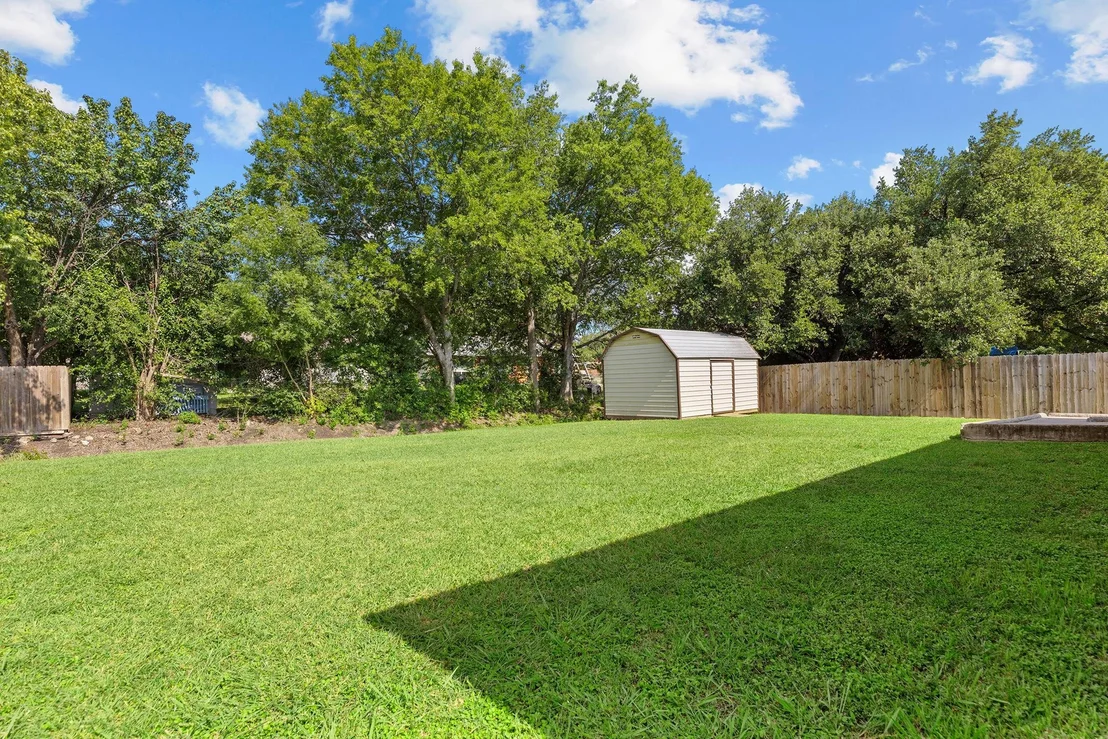 Photo of 1703 Greyson DR