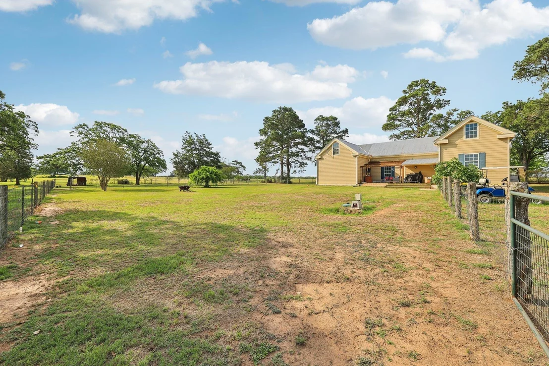 Photo of 1200 County Road 211