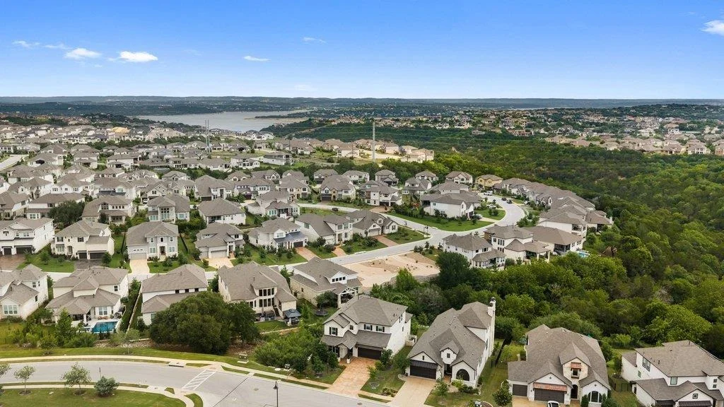 Photo of 305 Avena TRL