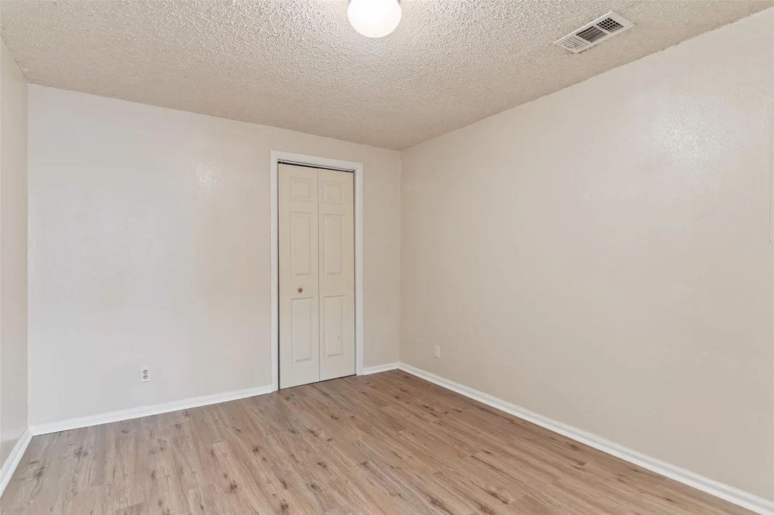 Photo of 184 Farris LN