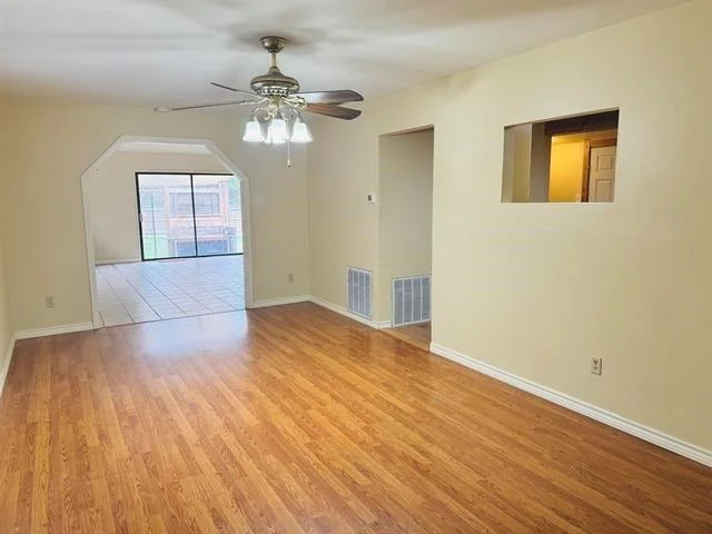Photo of 5550 County Road 200