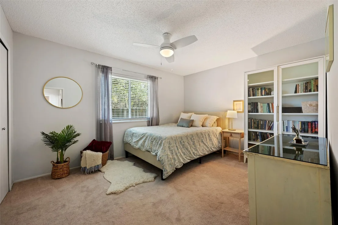 Photo of 716 Wales WAY