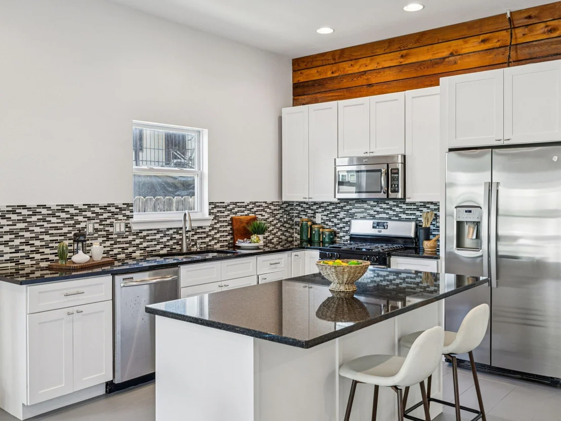 Photo of 1702 Miriam Ave