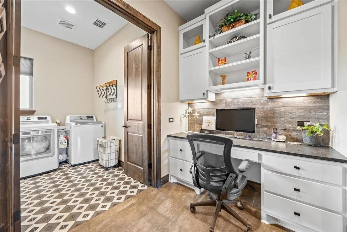 Photo of 742 Pacific PL