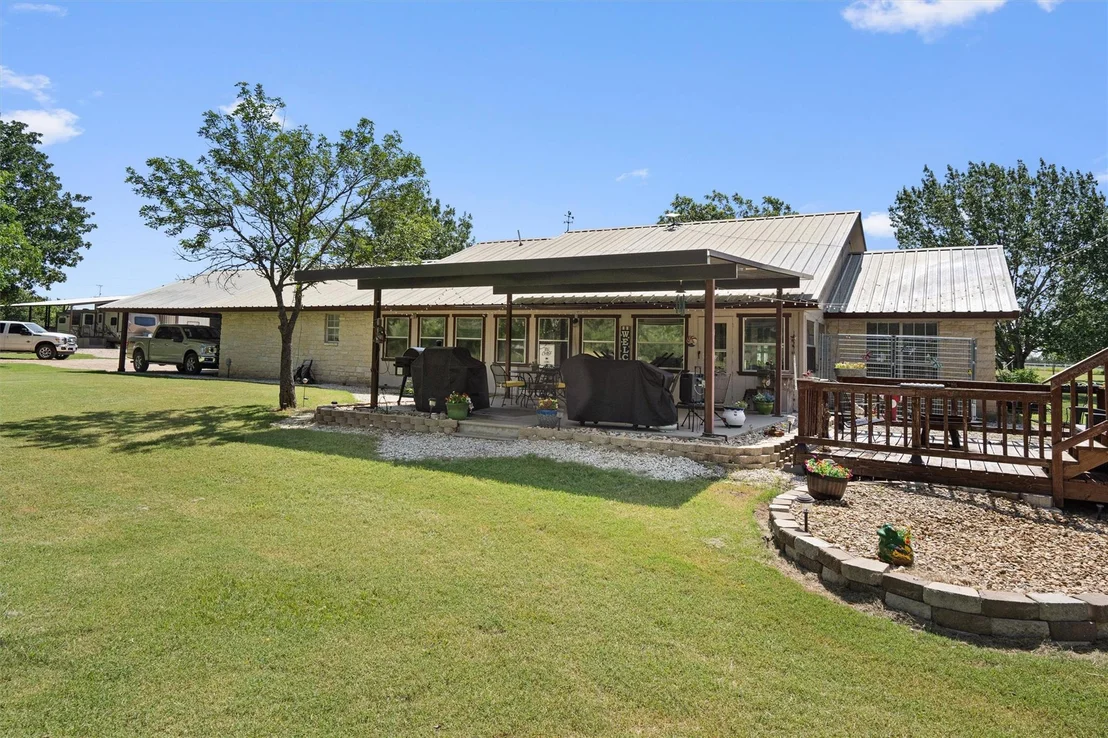 Photo of 1172 County Road 418