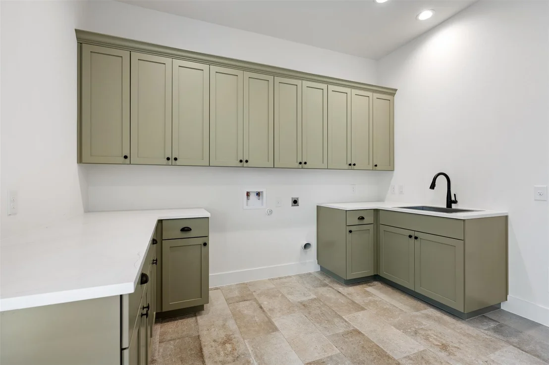Photo of 2888 Oak Haven CIR