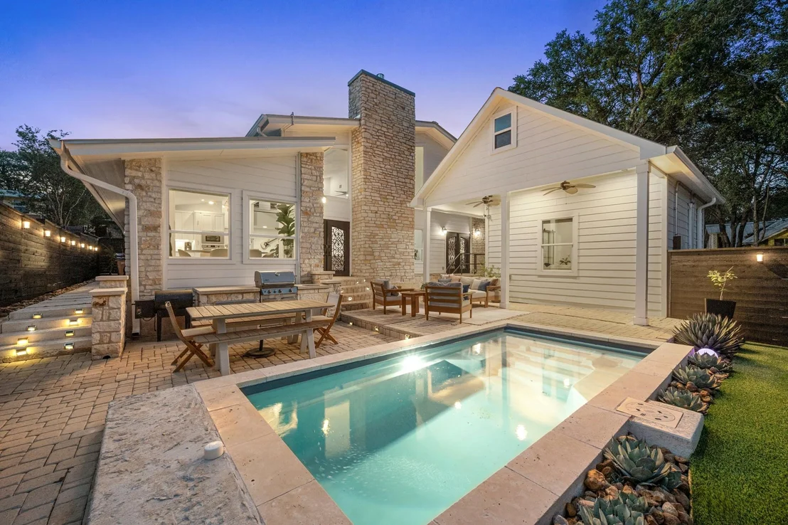 Photo of 1813 Crooked LN