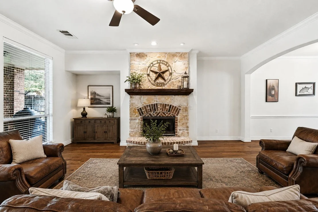 Photo of 1385 Pine Forest CIR