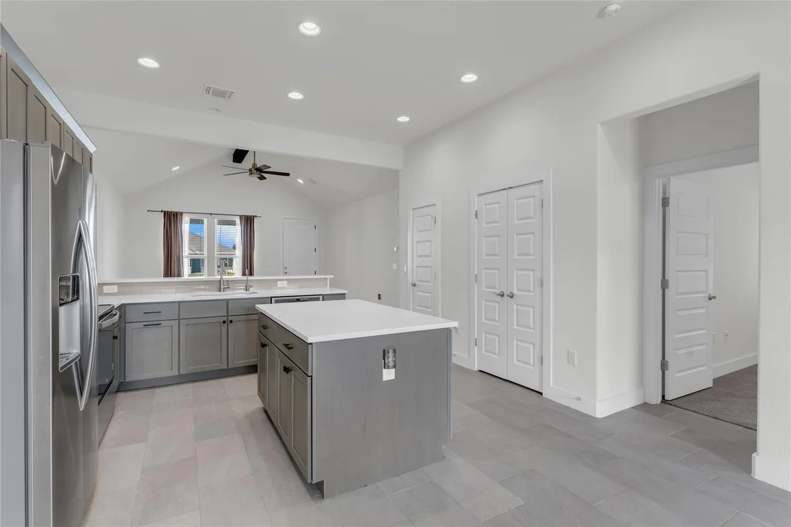 Photo of 449 Dove TRL