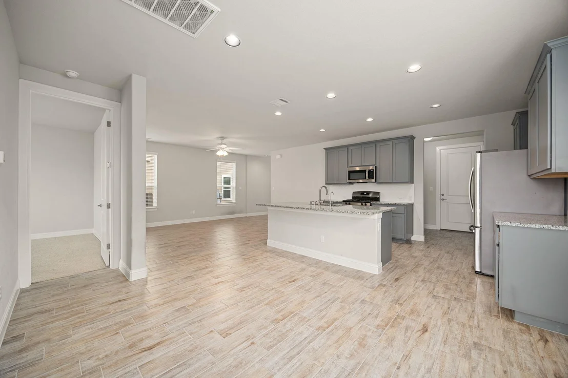 Photo of 109 Riverhill DR