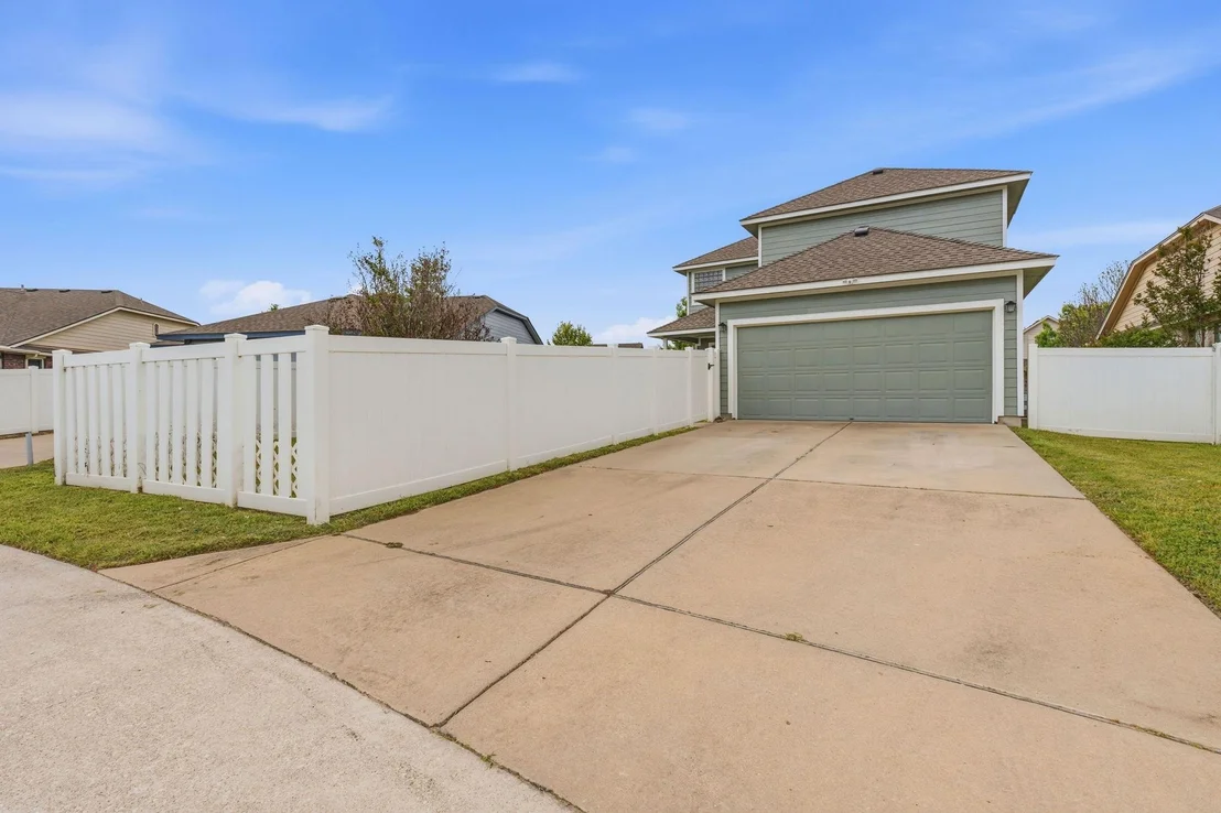 Photo of 1715 Colorado Bend DR