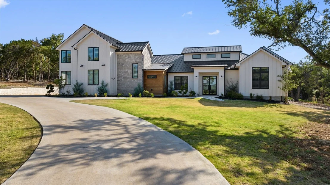 Photo of 175 Caspian LN