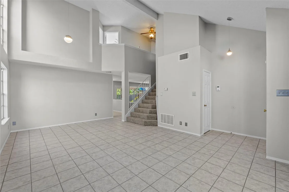 Photo of 1400 Brook WAY