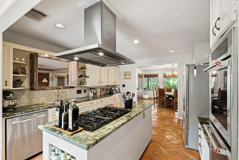 Photo of 10301 La Costa DR