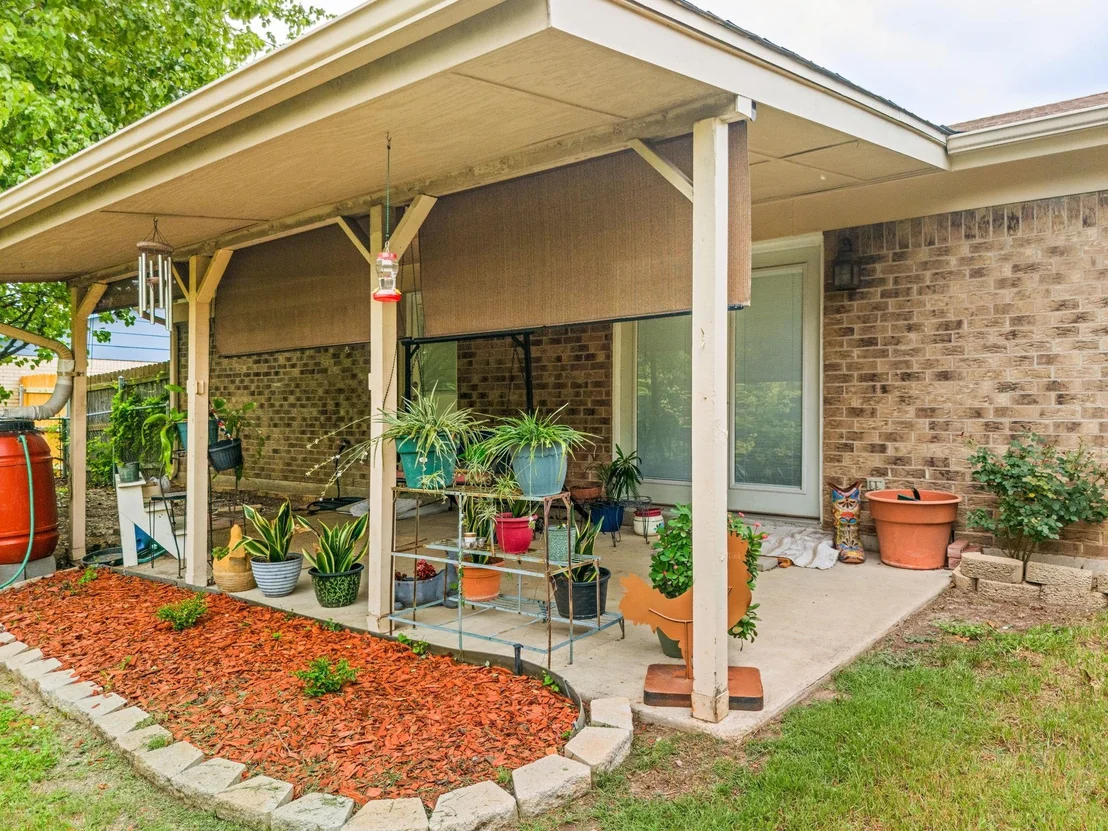 Photo of 2008 Phyllis DR