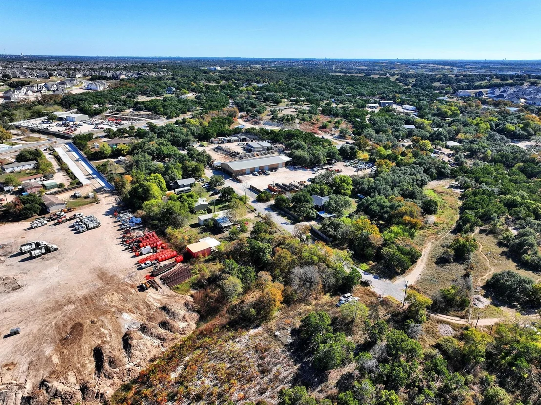 Photo of 240 Jennifer LN