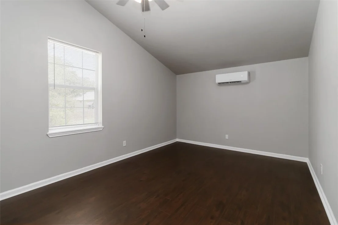 Photo of 106 Harper DR