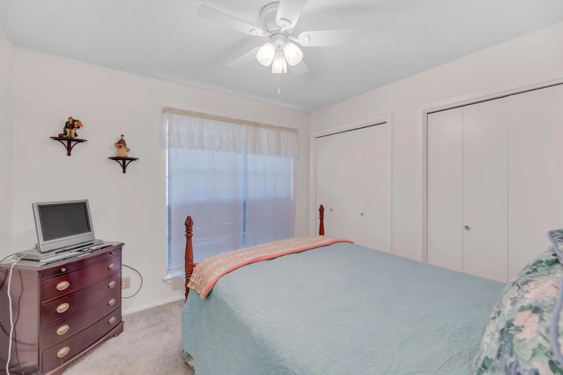 Photo of 3201 Foster LN