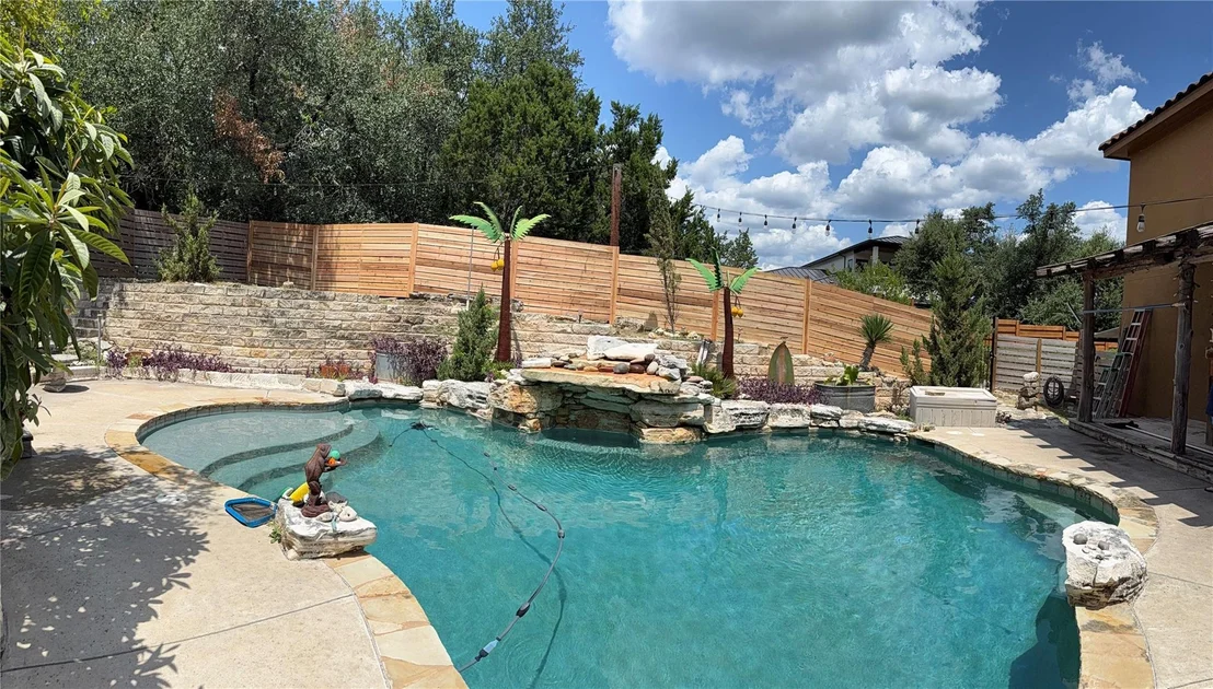 Photo of 15100 Canary ST