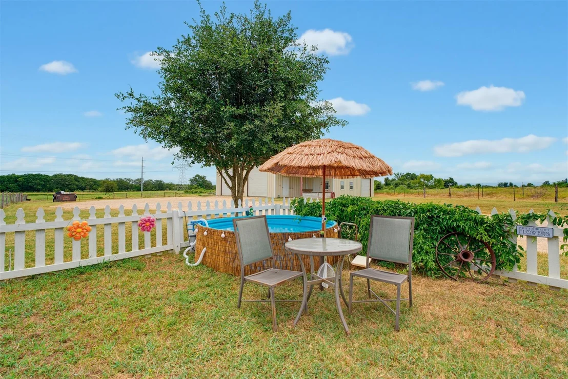 Photo of 4493 County Road 304