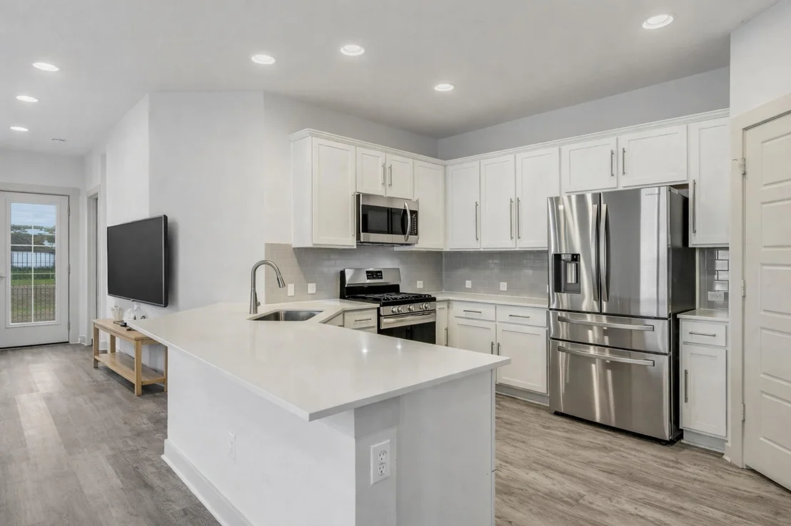 Photo of 5125 Vanner PATH
