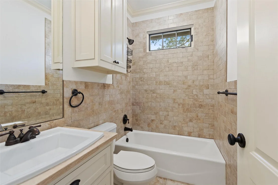 Photo of 1805 Stamford LN