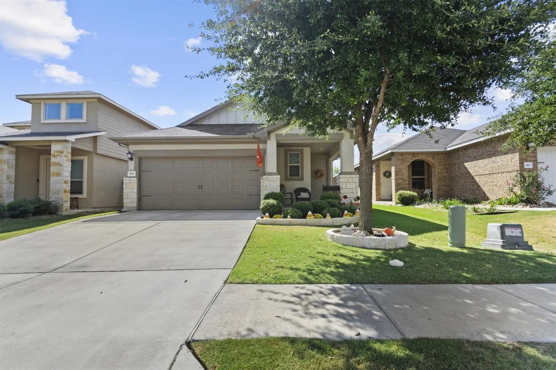 Photo of 109 Mountain Valley ST