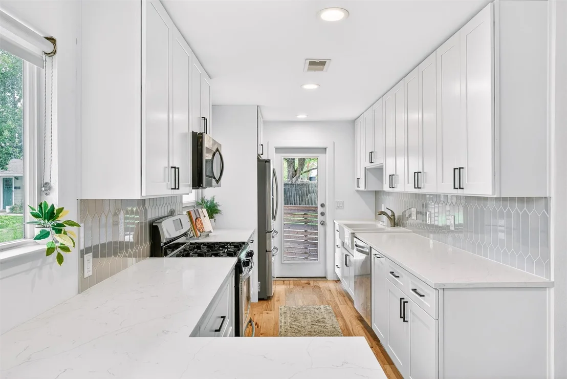 Photo of 3005 Birdwood CIR