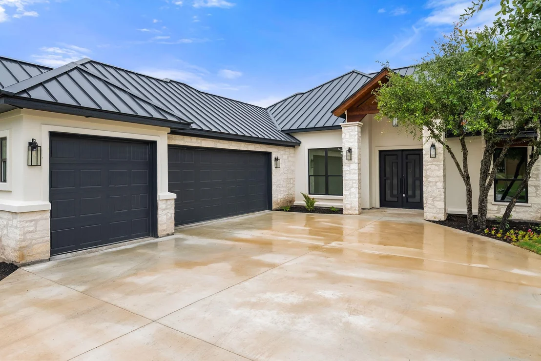 Photo of 517 Vale Pond SPUR