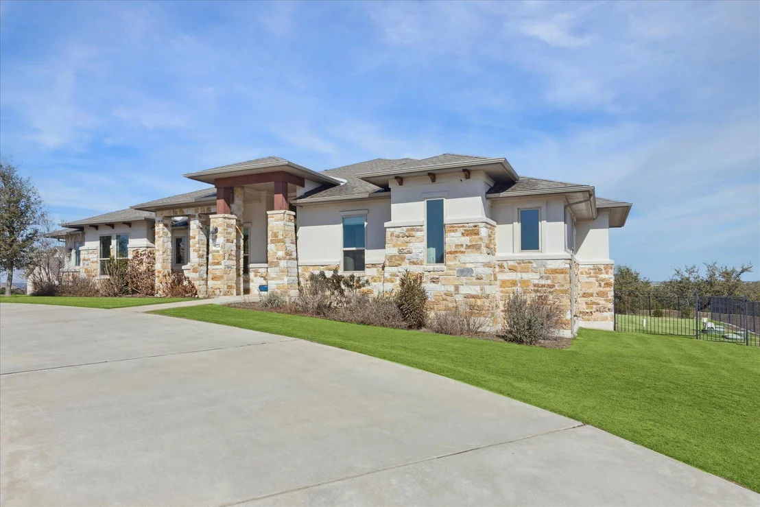 Photo of 328 Barbaro DR