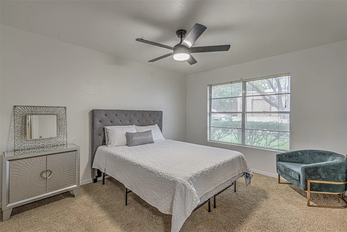 Photo of 5304 Bedford