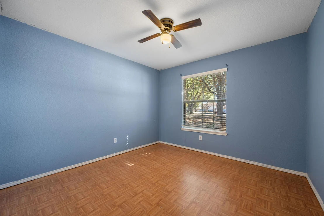 Photo of 1402 Quicksilver CIR
