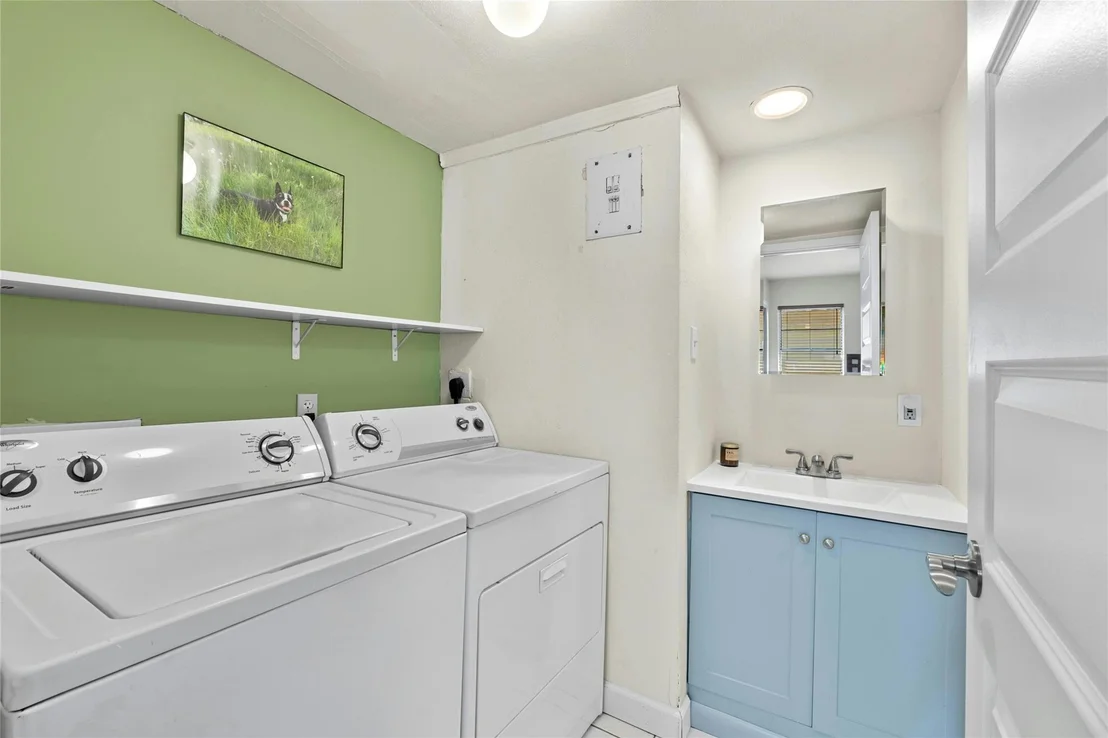 Photo of 1604 Briarcliff BLVD