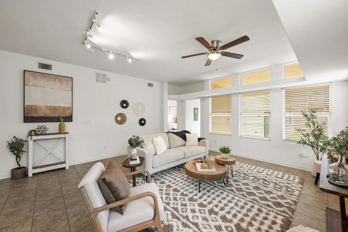 Photo of 1267 Sanders