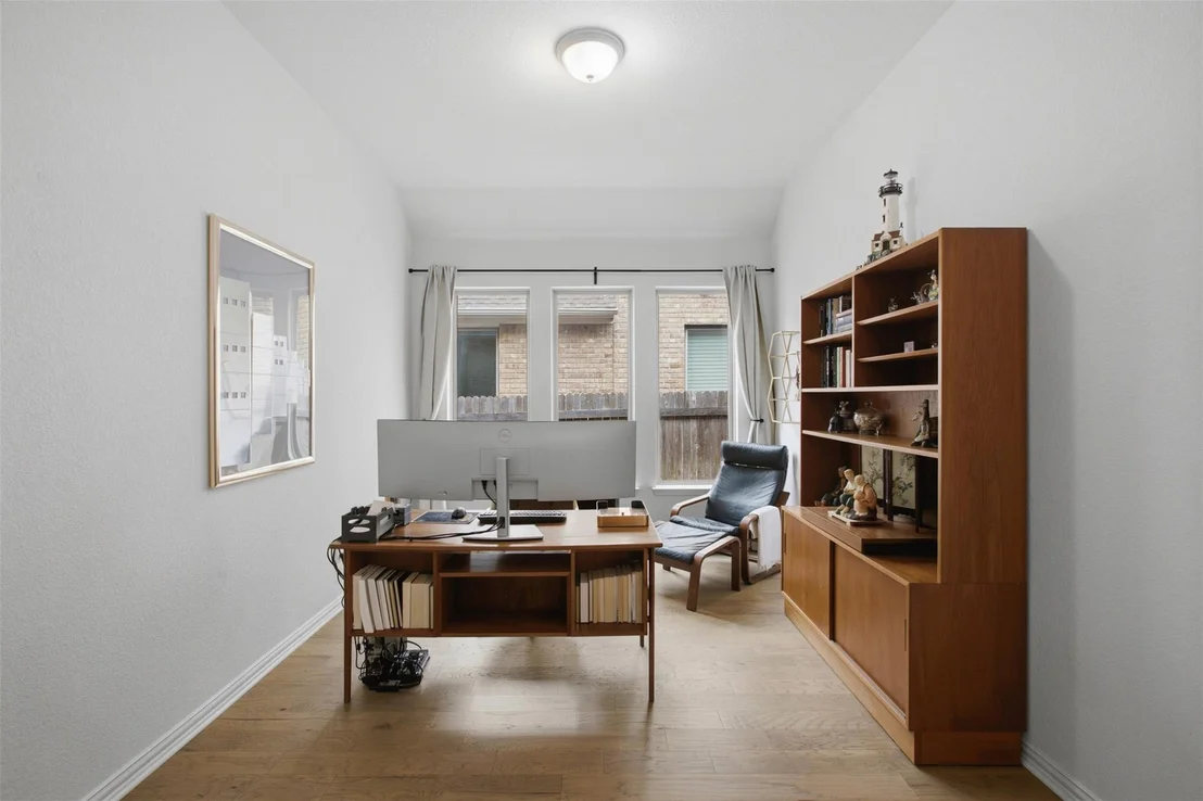 Photo of 108 MARK WAY
