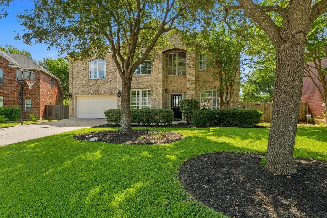 Photo of 1104 Camden CV