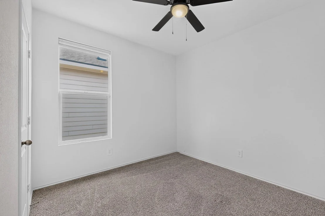 Photo of Unit A at 439 Arnold LOOP